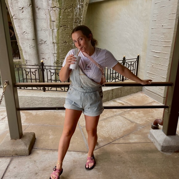 Meet your Posher, Joslyn - Picture 8 of 10